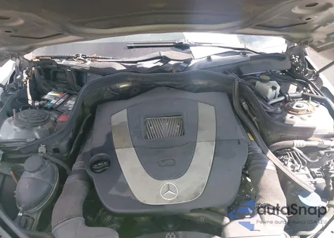 2010 Mercedes-Benz E 350 z USA, uszkodzony, nr VIN WDDHF5GB9AA063122